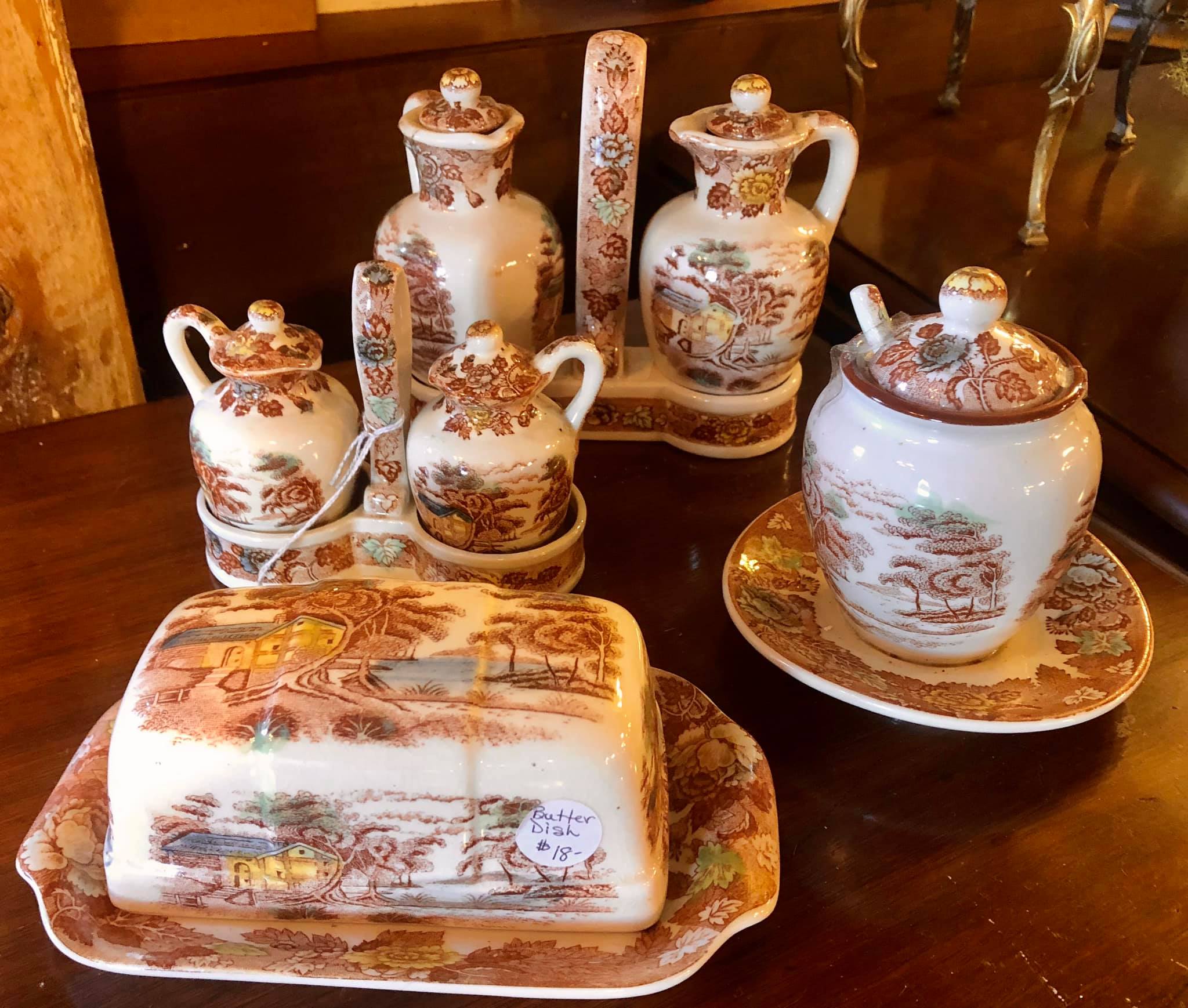 China, Porcelain & Pottery – Red Rock Antiques